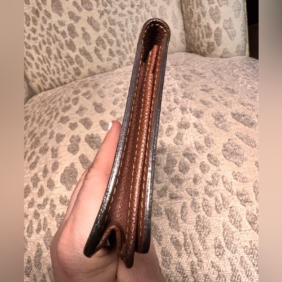 Louis Vuitton credit card & cash wallet - Picture 9 of 12